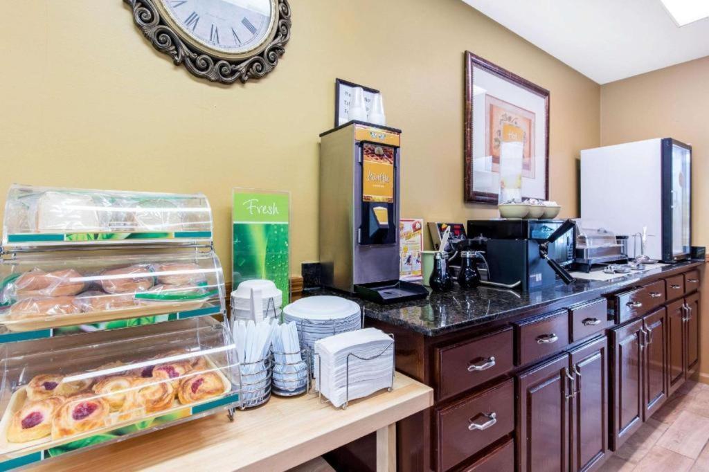 Quality Inn Arab Hwy 231 Dış mekan fotoğraf